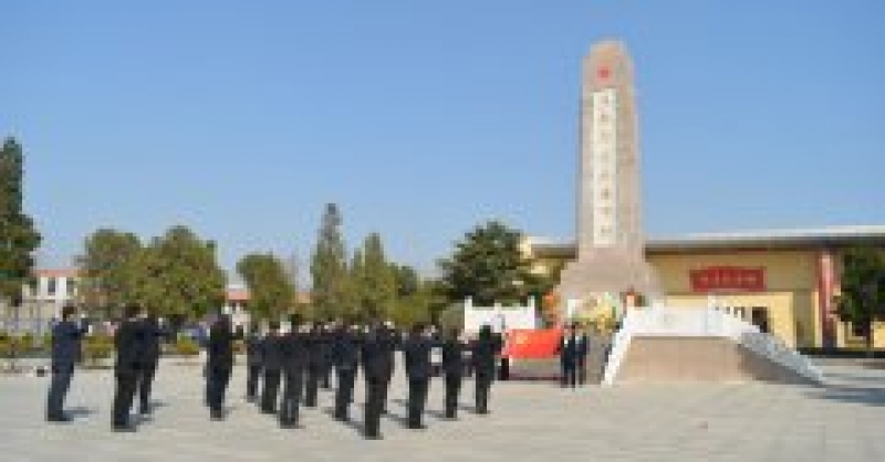 集團(tuán)團(tuán)委開(kāi)展“緬懷革命先烈，弘揚(yáng)民族精神”愛(ài)國(guó)主義教育活動(dòng)